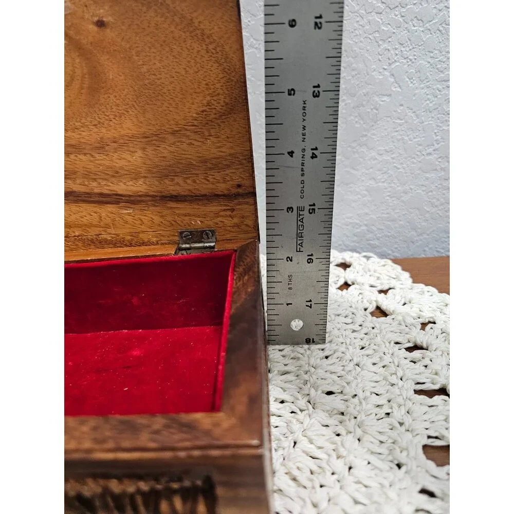 Wooden African Trinket‎ Box 6x6x3